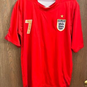 Authentic Umbro England 2006-2008 away football shirt.         David Beckham